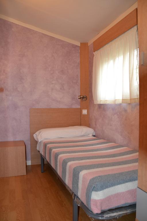 Camping Fuentes Blancas Burgo Екстериор снимка