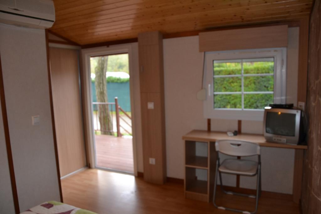 Camping Fuentes Blancas Burgo Стая снимка